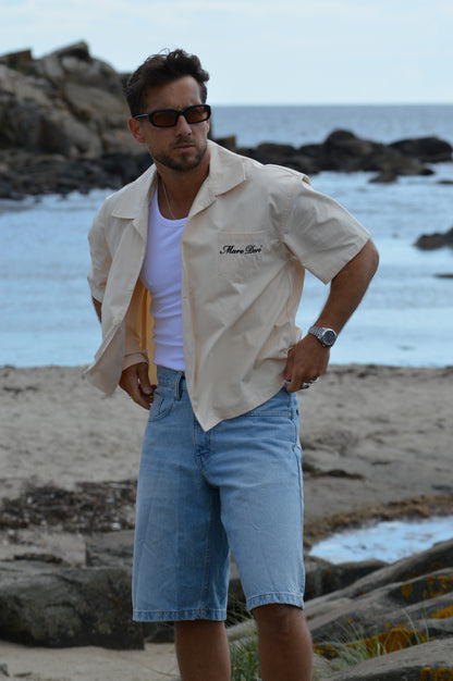 SIGNATURE SHORT SLEEVE SHIRT IN BEIGE